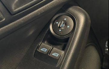 Ford Fiesta 1.5 S Hatch 16v - Foto #10