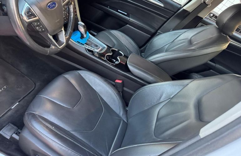 Ford Fusion 2.0 Titanium Plus 16v - Foto #2