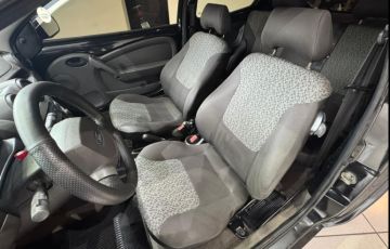 Ford Ka 1.0 MPi 8v - Foto #5