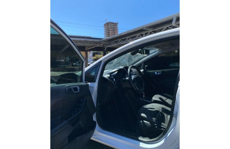 Ford New Fiesta Titanium 1.6 16V (Aut) - Foto #5