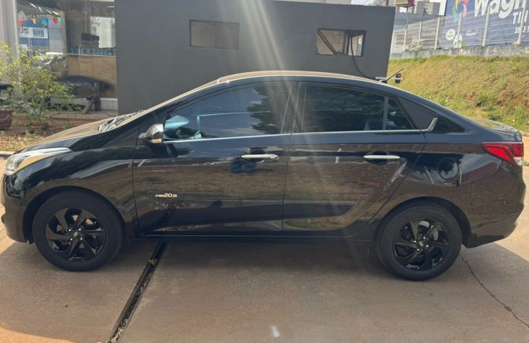 Hyundai Hb20s 1.6 Comfort Plus 16v - Foto #5