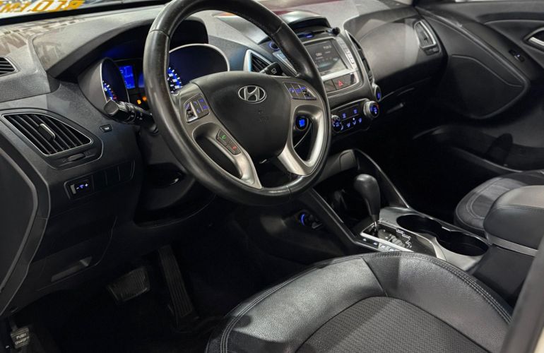 Hyundai Ix35 2.0 16v - Foto #5
