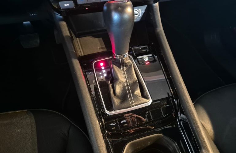 Jeep Compass 1.3 T270 Turbo Longitude 80 Anos - Foto #9