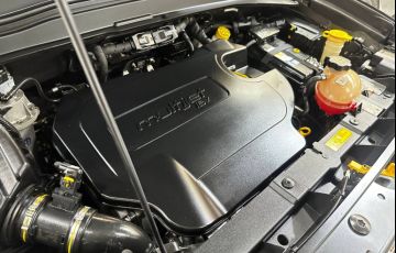 Jeep Renegade 2.0 16V Turbo Longitude 4x4 - Foto #4