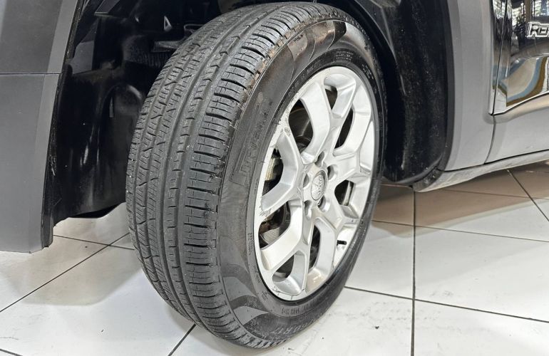 Jeep Renegade 2.0 16V Turbo Longitude 4x4 - Foto #6