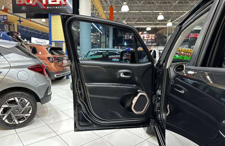 Jeep Renegade 2.0 16V Turbo Longitude 4x4 - Foto #8