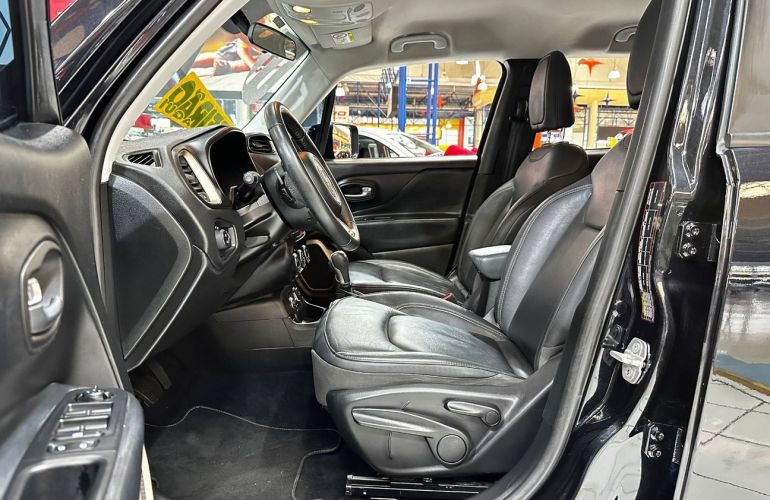 Jeep Renegade 2.0 16V Turbo Longitude 4x4 - Foto #9