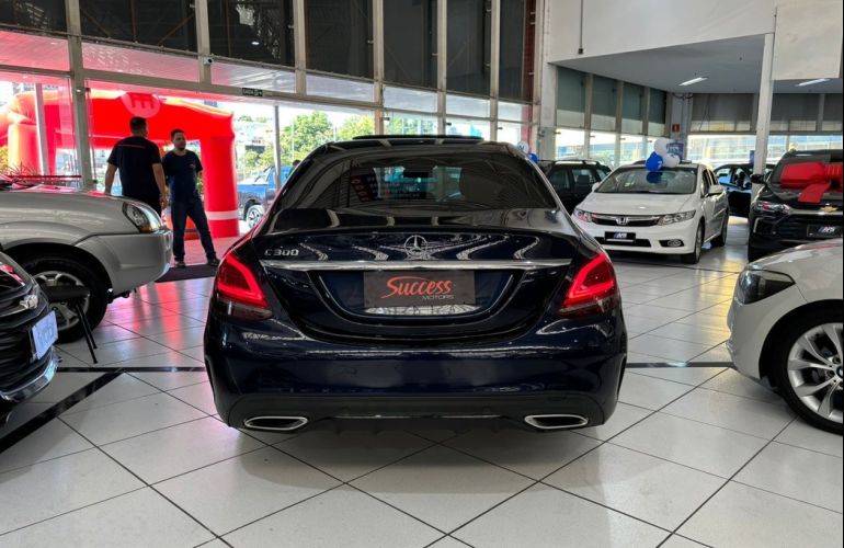 Mercedes-Benz C 300 2.0 Cgi Sport - Foto #6