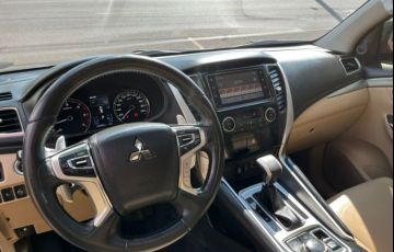 Mitsubishi Pajero Sport 2.4 DI-D HPE 4WD (Aut) - Foto #8