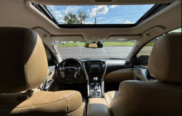 Mitsubishi Pajero Sport 2.4 DI-D HPE 4WD (Aut) - Foto #10