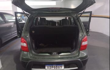 Nissan Livina X-Gear SL 1.6 16V (flex) - Foto #3