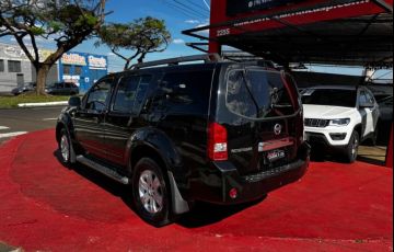 Nissan Pathfinder 4.0 Le 4x4 V6 24v - Foto #2