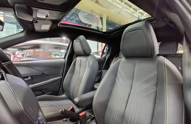 Peugeot 208 1.0 Turbo 200 Gt - Foto #8