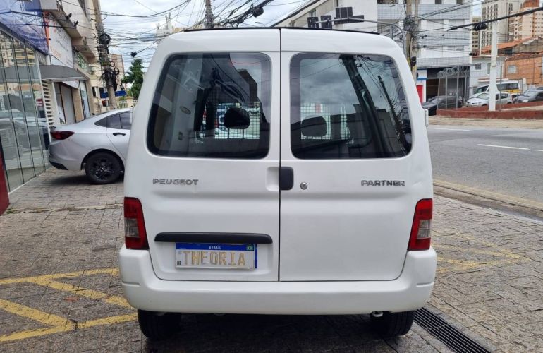 Peugeot Partner 1.6 Furgão 800kg 16v - Foto #6