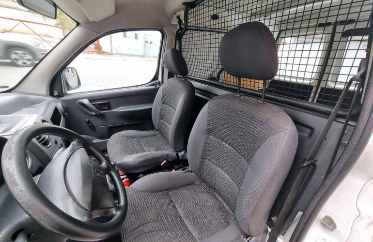 Peugeot Partner 1.6 Furgão 800kg 16v - Foto #10