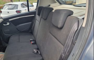 Renault Sandero 1.6 Stepway 16v - Foto #9