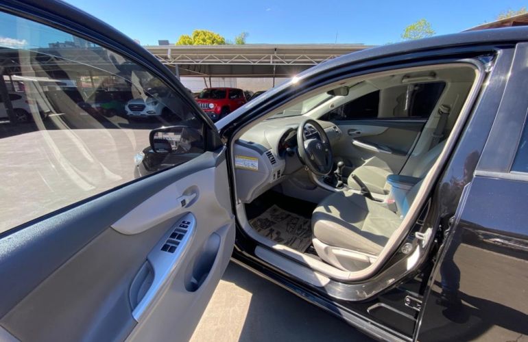 Toyota Corolla Sedan GLi 1.8 16V (flex) - Foto #4