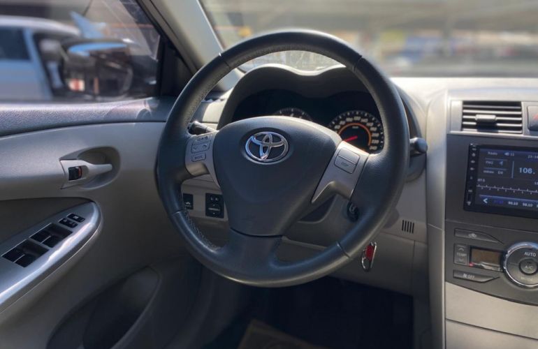 Toyota Corolla Sedan GLi 1.8 16V (flex) - Foto #10