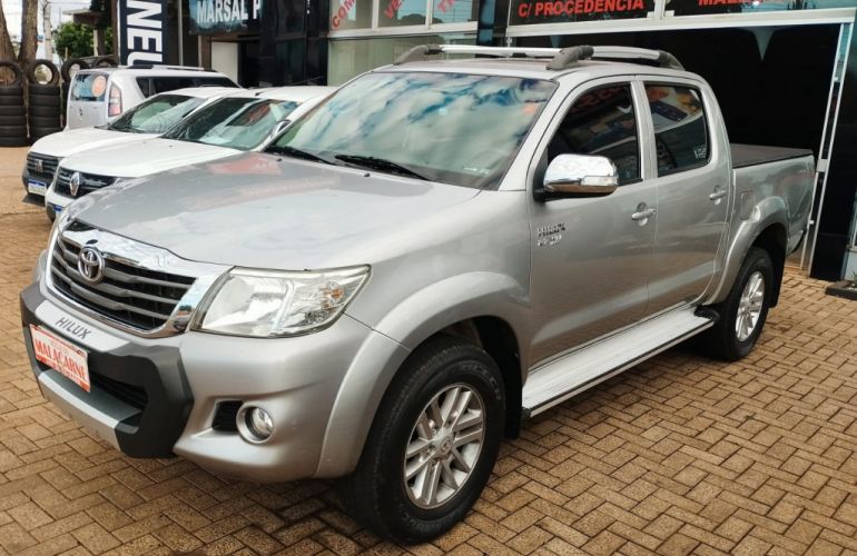 Toyota Hilux 2.7 SRV CD 4x2 (Flex) (Aut) - Foto #1