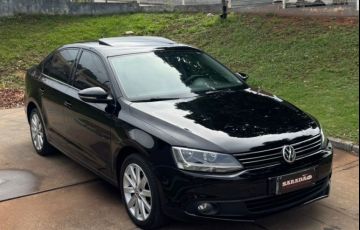 Volkswagen Jetta 2.0 Comfortline - Foto #2