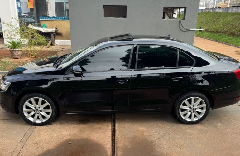 Volkswagen Jetta 2.0 Comfortline - Foto #6