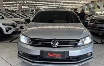 Volkswagen Jetta 2.0 TSi Highline 211cv - Foto #3