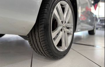 Volkswagen Jetta 2.0 TSi Highline 211cv - Foto #7