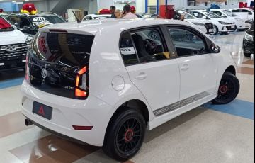 Volkswagen Up 1.0 170 TSi Total Connect - Foto #4