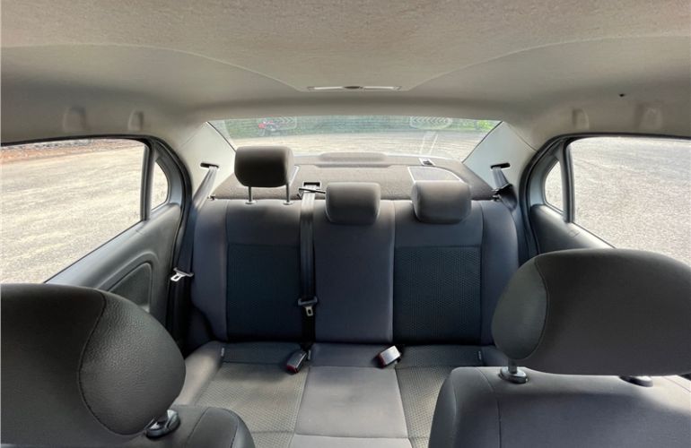 Volkswagen Voyage 1.6 Msi Totalflex 4p Manual - Foto #6