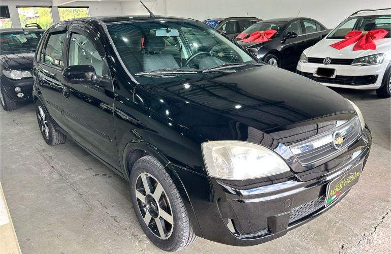 Chevrolet Corsa 1.4 MPFi Premium 8V Flex 4p Manual - Foto #4