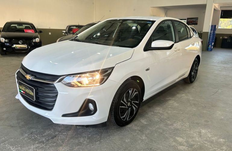 Chevrolet Onix 1.0 Flex Plus LT Manual - Foto #1