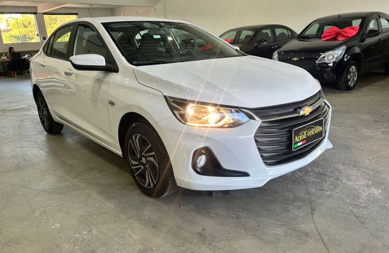 Chevrolet Onix 1.0 Flex Plus LT Manual - Foto #2