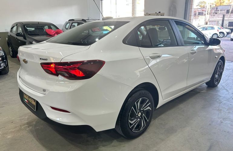 Chevrolet Onix 1.0 Flex Plus LT Manual - Foto #6