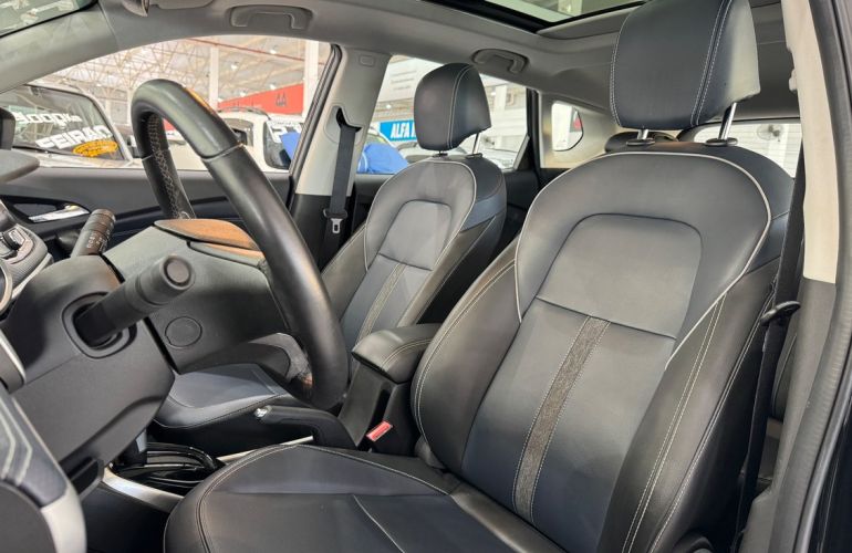 Chevrolet Tracker 1.2 Turbo Premier - Foto #9