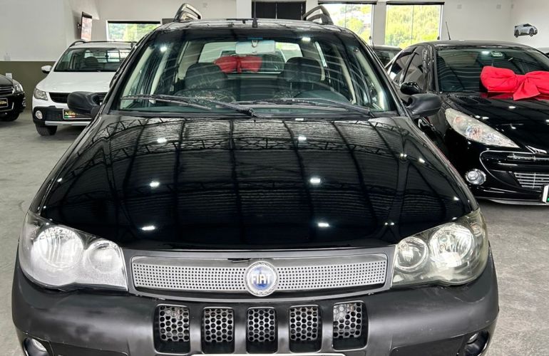 Fiat Palio 1.8 MPi Adventure Weekend 8V Flex 4p Manual - Foto #3