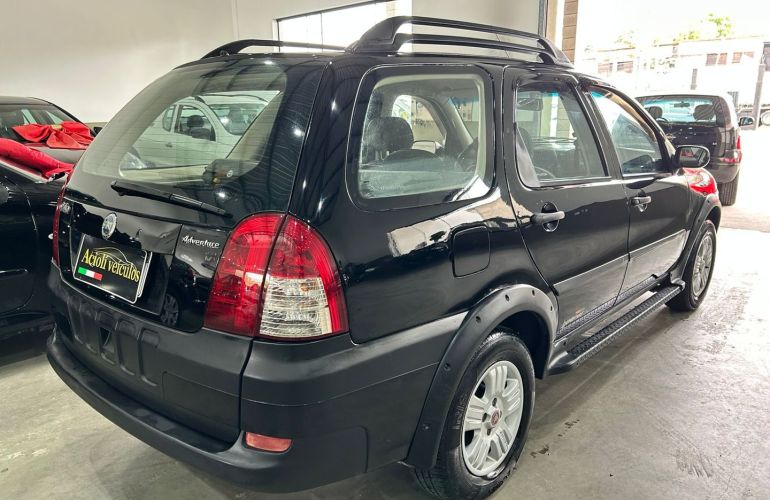 Fiat Palio 1.8 MPi Adventure Weekend 8V Flex 4p Manual - Foto #4