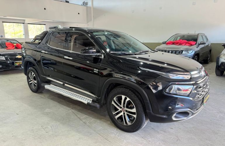 Fiat Toro 2.0 16V Turbo Diesel Volcano 4WD At9 - Foto #2