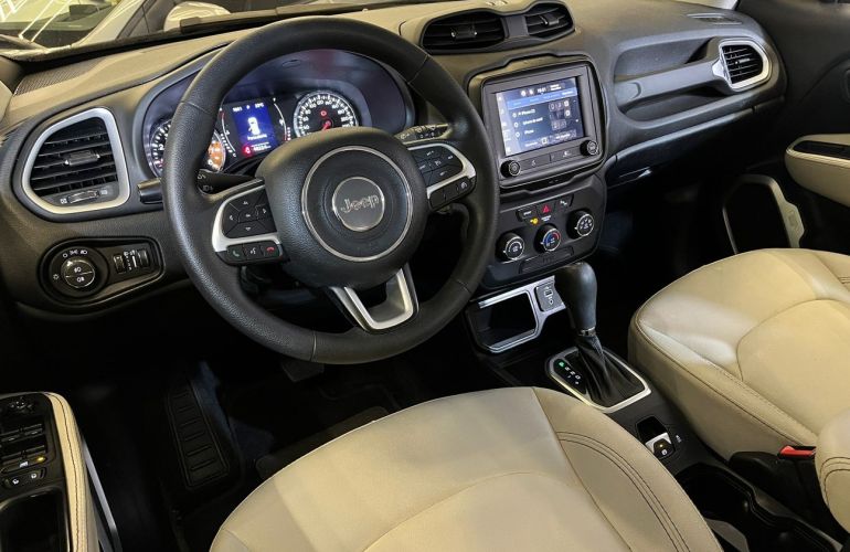 Jeep Renegade 1.8 16V Sport - Foto #8