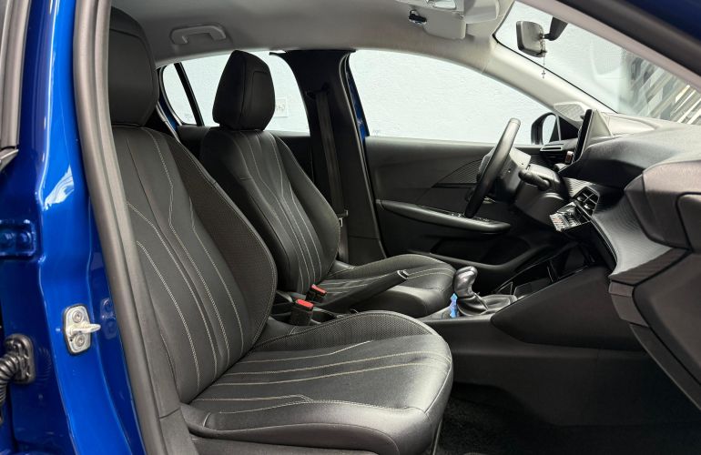 Peugeot 208 1.6 Allure (Aut) - Foto #4