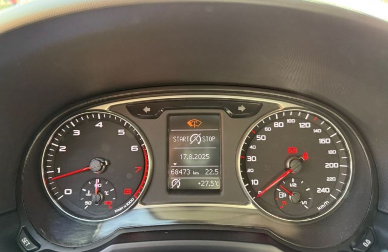 Audi A1 1.4 TFSI Sportback Attraction S Tronic - Foto #6