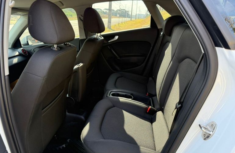 Audi A1 1.4 TFSI Sportback Attraction S Tronic - Foto #10