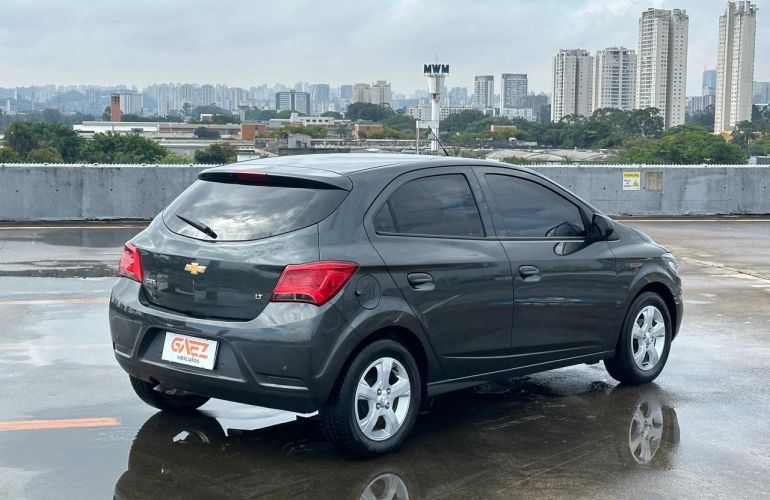 Chevrolet Onix 1.4 MPFi LT 8v - Foto #3
