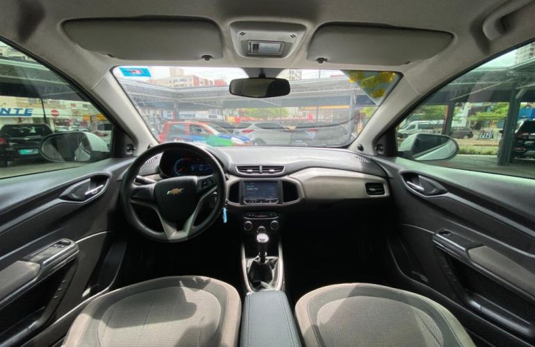 Chevrolet Prisma 1.4 LT SPE/4 - Foto #8