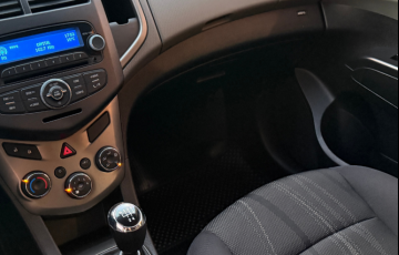 Chevrolet Sonic Sedan LTZ 1.6 - Foto #5