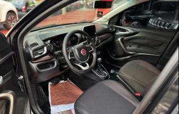 Fiat Cronos 1.8 E.torq Precision - Foto #4