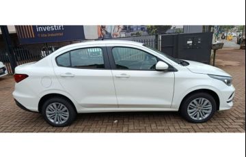 Fiat Cronos 1.3 Drive - Foto #4