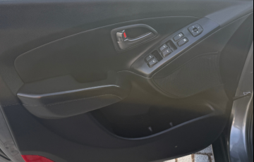 Hyundai ix35 2.0 GLS Completo (Aut) - Foto #8