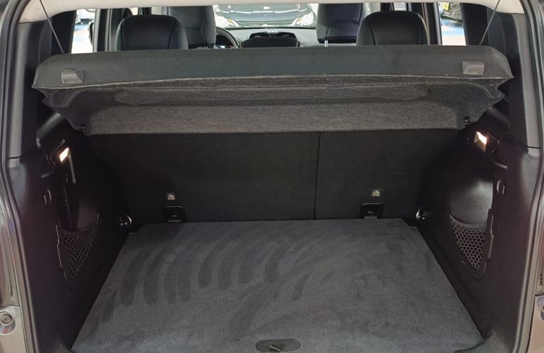 Jeep Renegade 1.3 T270 Turbo Longitude - Foto #7