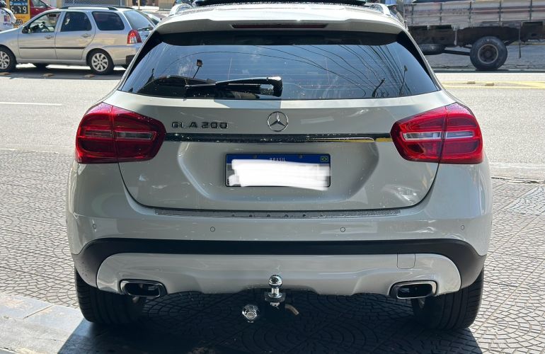 Mercedes-Benz Gla 200 1.6 Cgi Enduro 16V Turbo - Foto #4