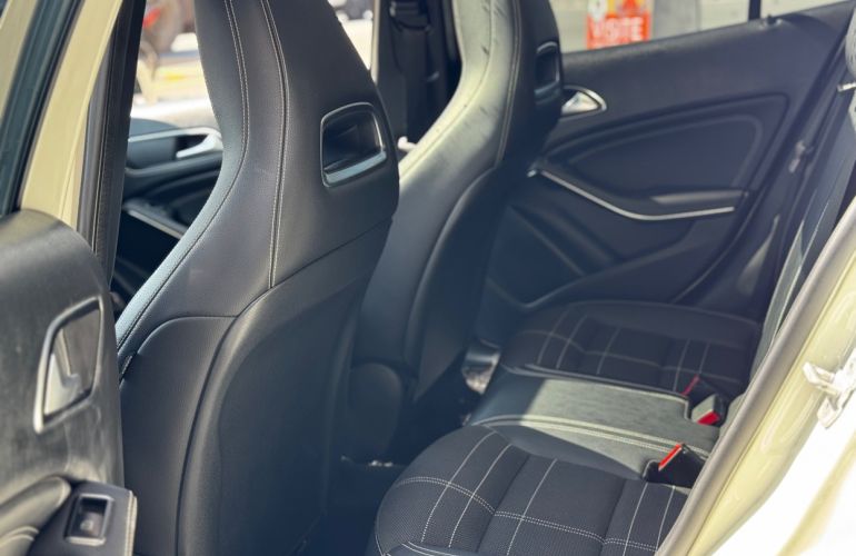 Mercedes-Benz Gla 200 1.6 Cgi Enduro 16V Turbo - Foto #8